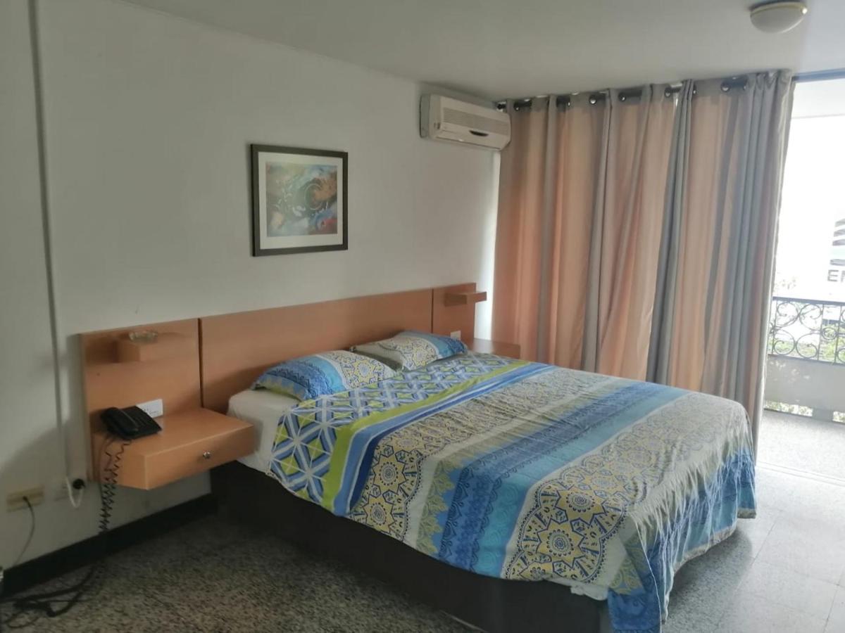 Hotel Del Oeste Cali Eksteriør billede