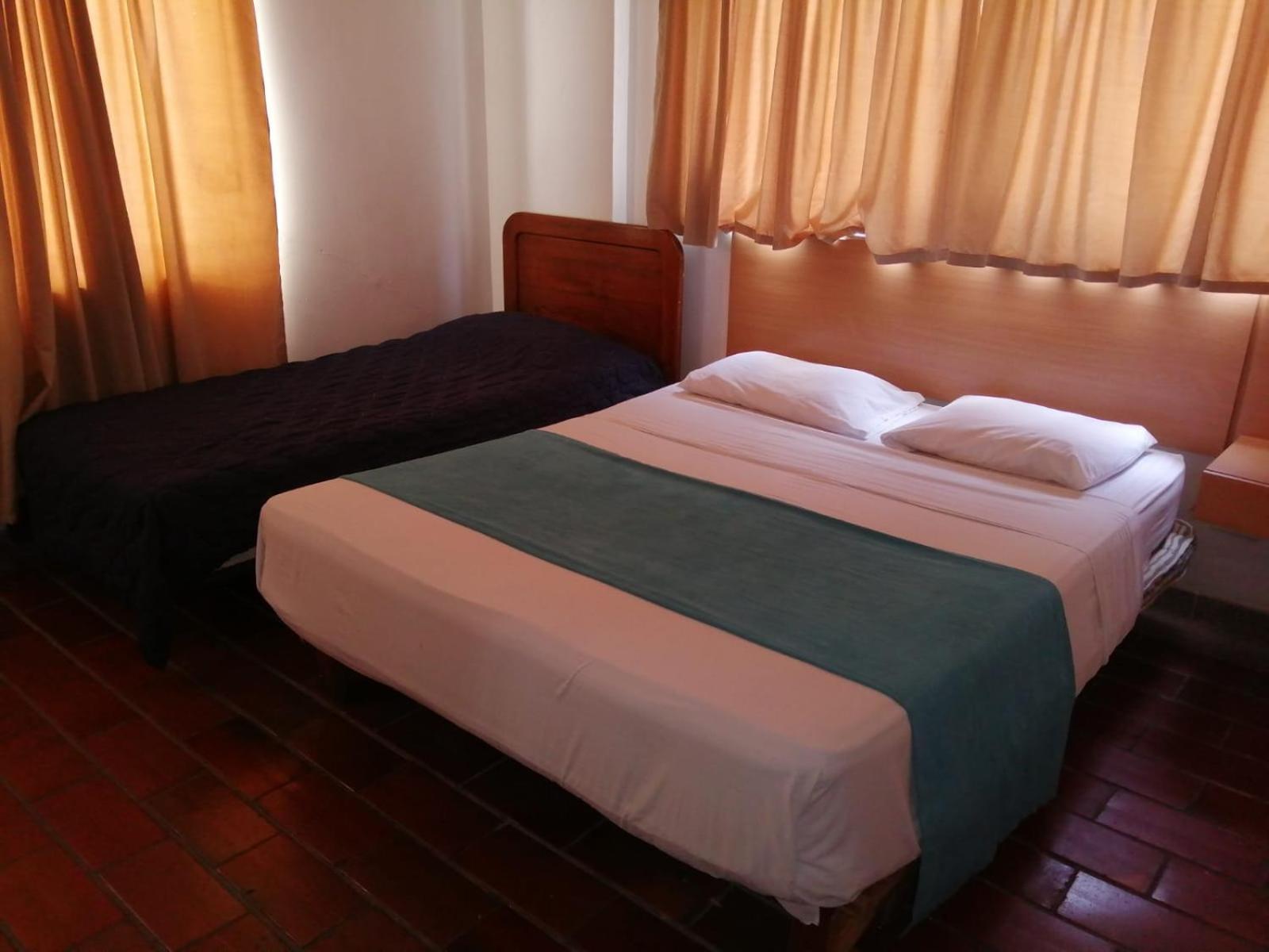 Hotel Del Oeste Cali Eksteriør billede